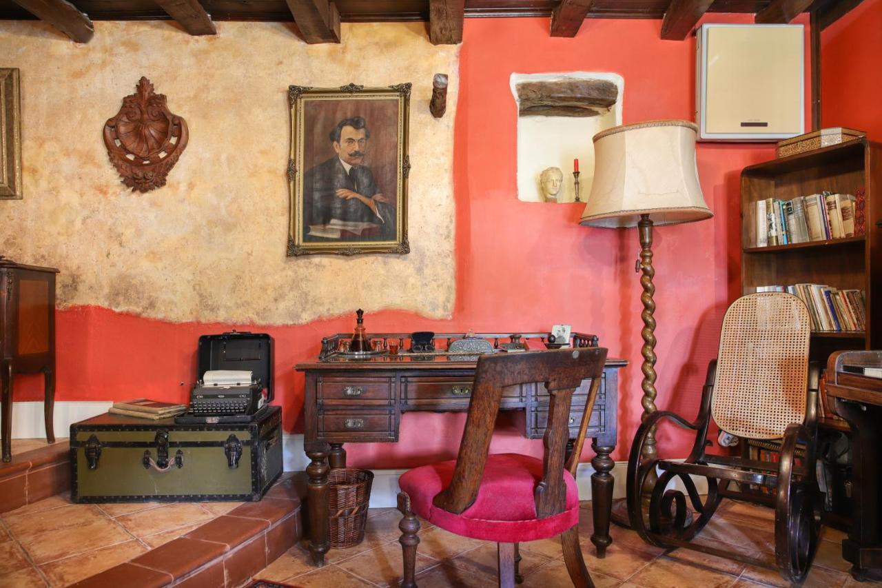 Museum Hotel George Molfetas アルゴストリオン エクステリア 写真